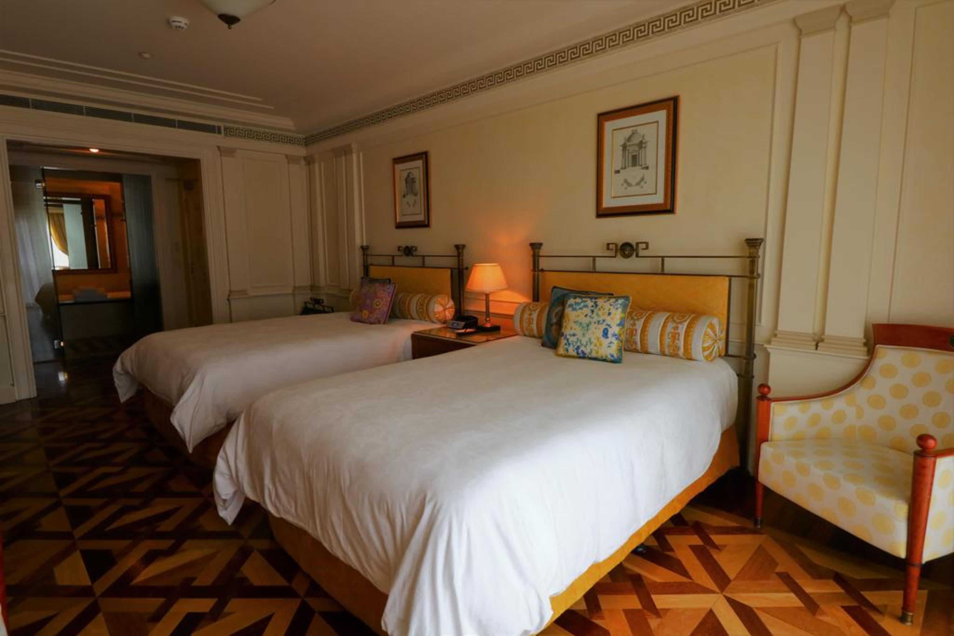 팔라초 베르사체 호텔 골드코스트 외부 사진 A room at the hotel